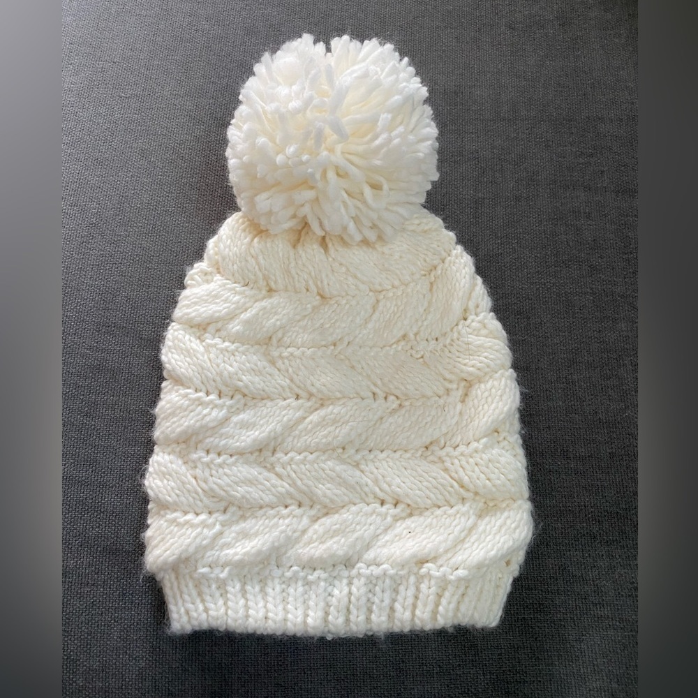 White Knit Hat with Ppm Pom by Fits One Size